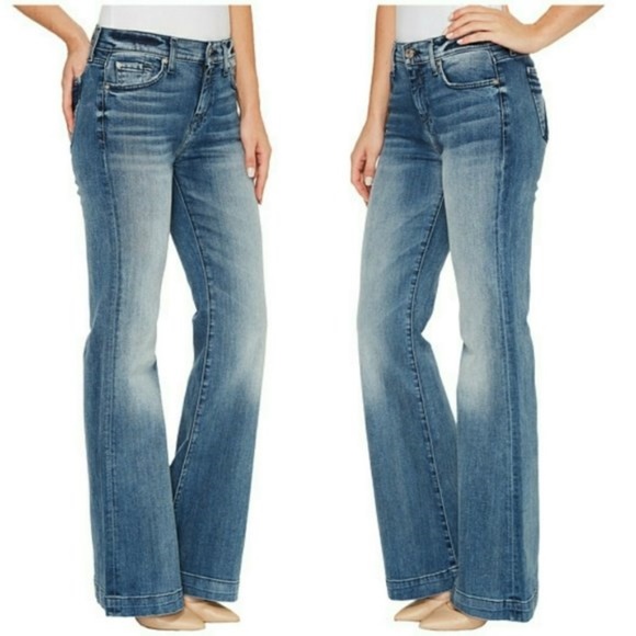 Seven of All Mankind Denim - Seven of all mankind] bootcut jeans❤ Size 26❤